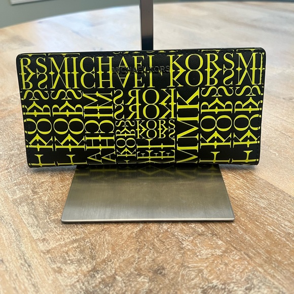 Michael Kors Black Neon Logo Wallet - Picture 3 of 6